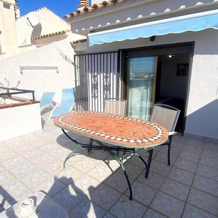 Bages Villa Roses Bagian luar foto