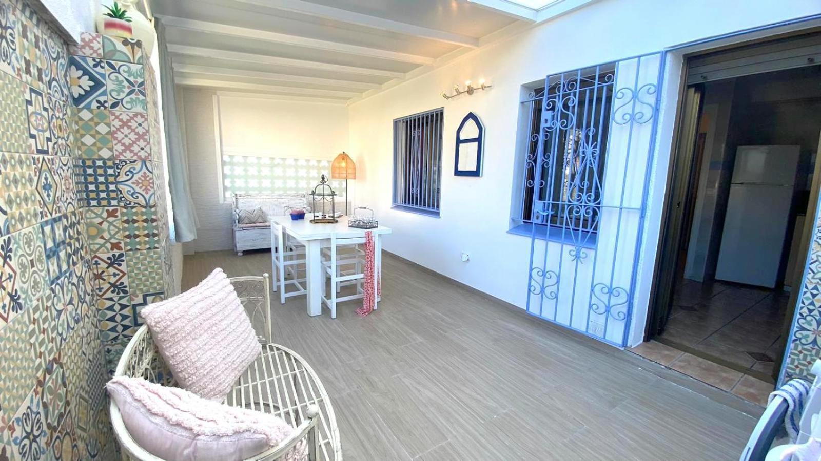 Bages Villa Roses Bagian luar foto